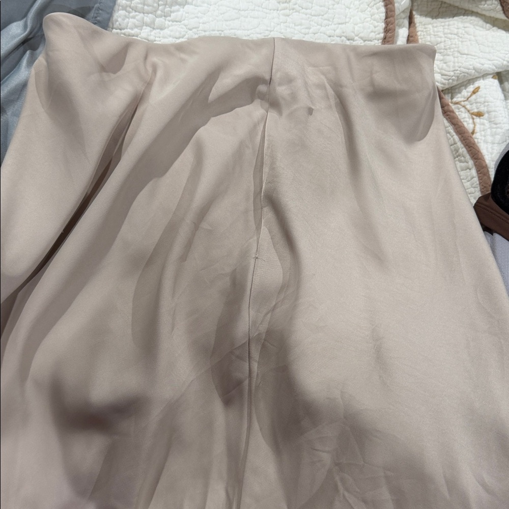 Elegant Beige Skirt